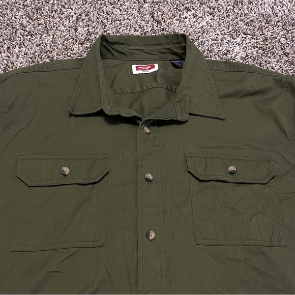 Wrangler Shirt Men's XXL Olive Green Button Up Short Sleeve‎ Utility Pockets - Picture 9 of 10